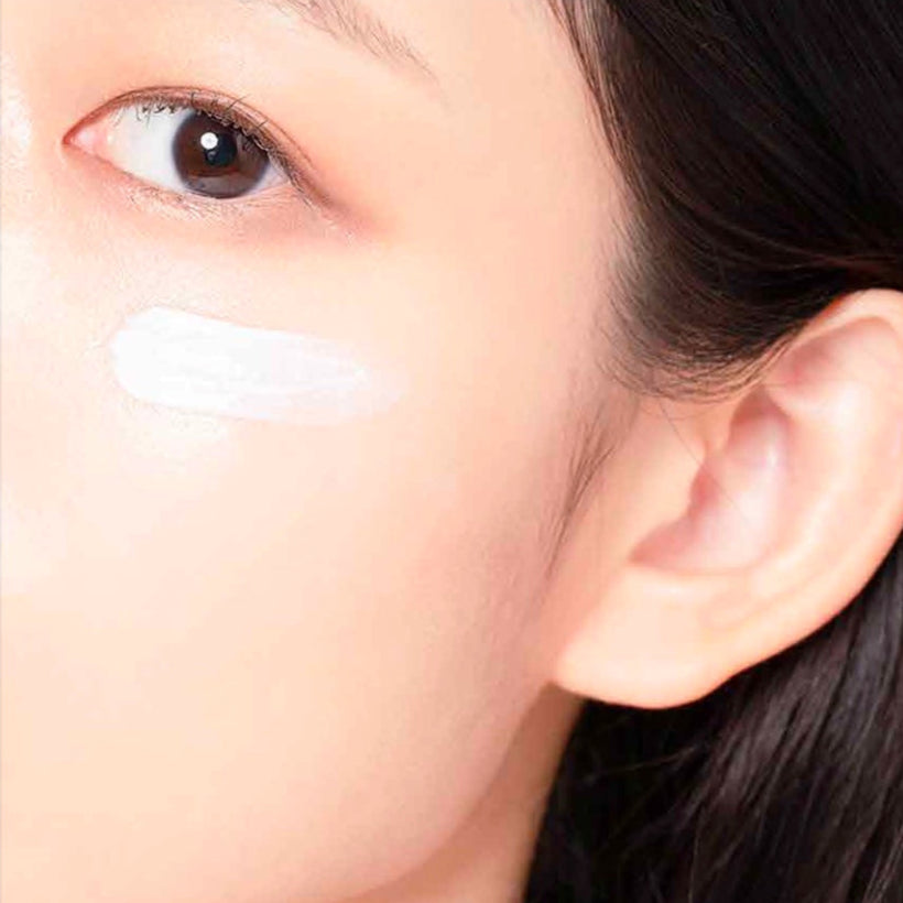 UniqueMi Nubes Sun Block Broad Spectrum SPF30+ Korean SUNSCREEN Lotion for Face and Body